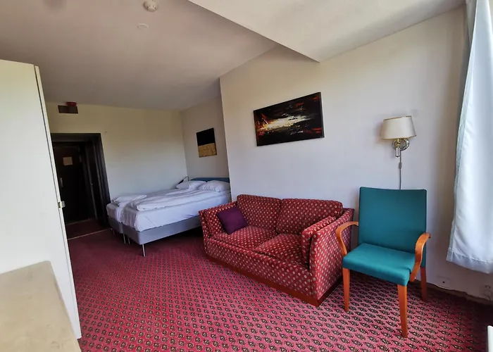 Отель Skap Мандал