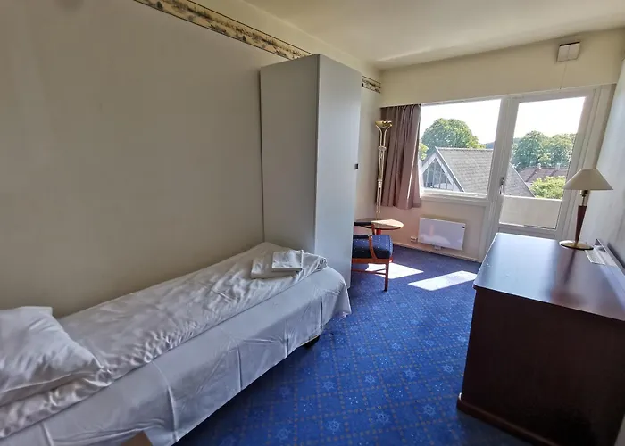 Отель Skap Мандал